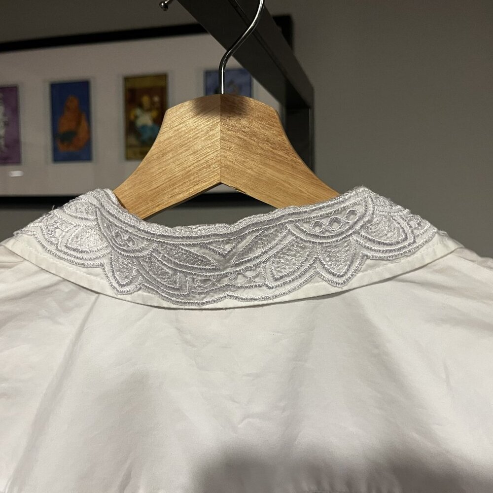 Tory Burch Embroidered Collar Button-Down Blouse-Size 2 - Picture 4 of 4